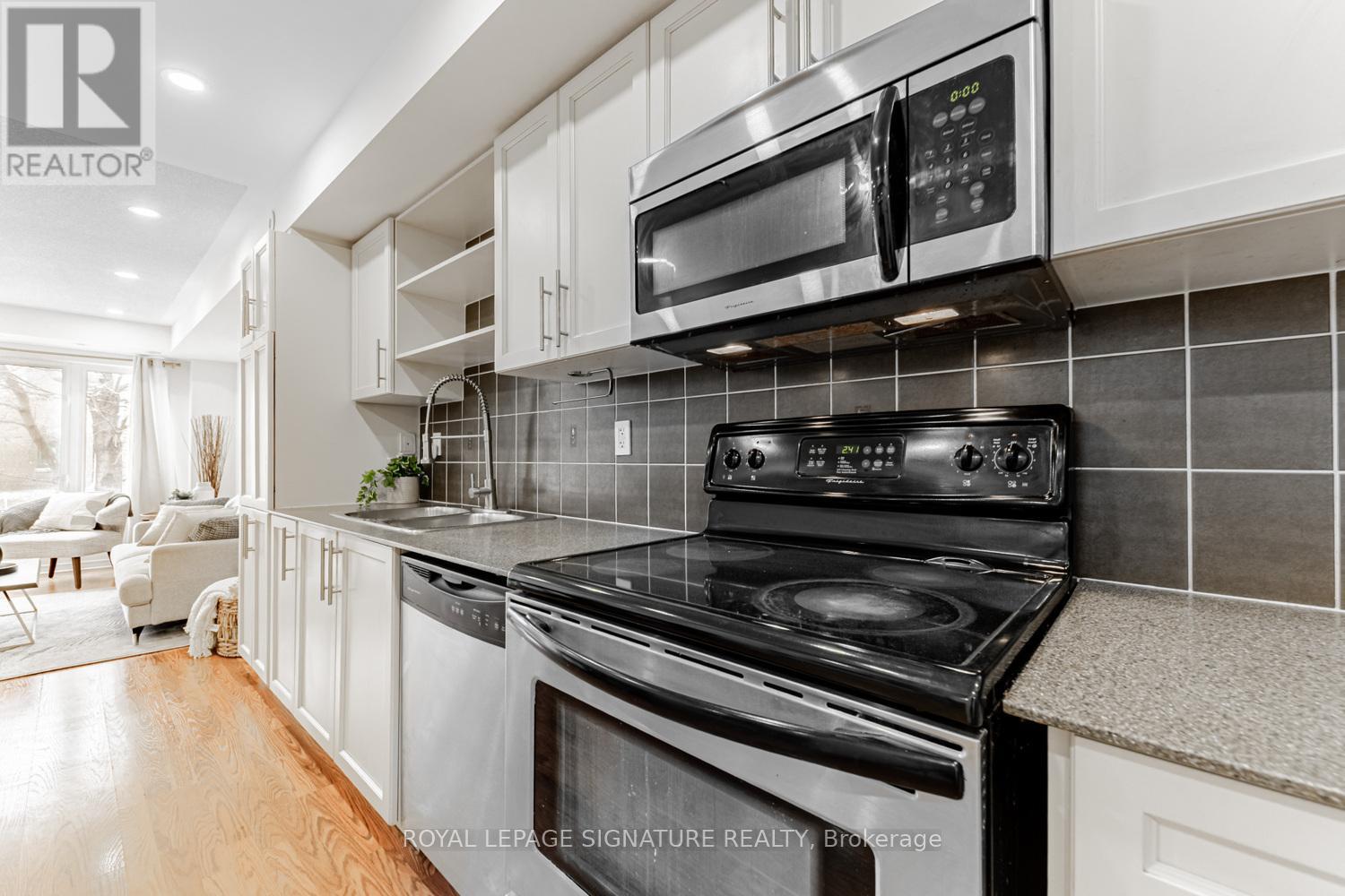 5 - 817 Dundas Street E, Toronto, Ontario  M4M 1P9 - Photo 10 - E12145088