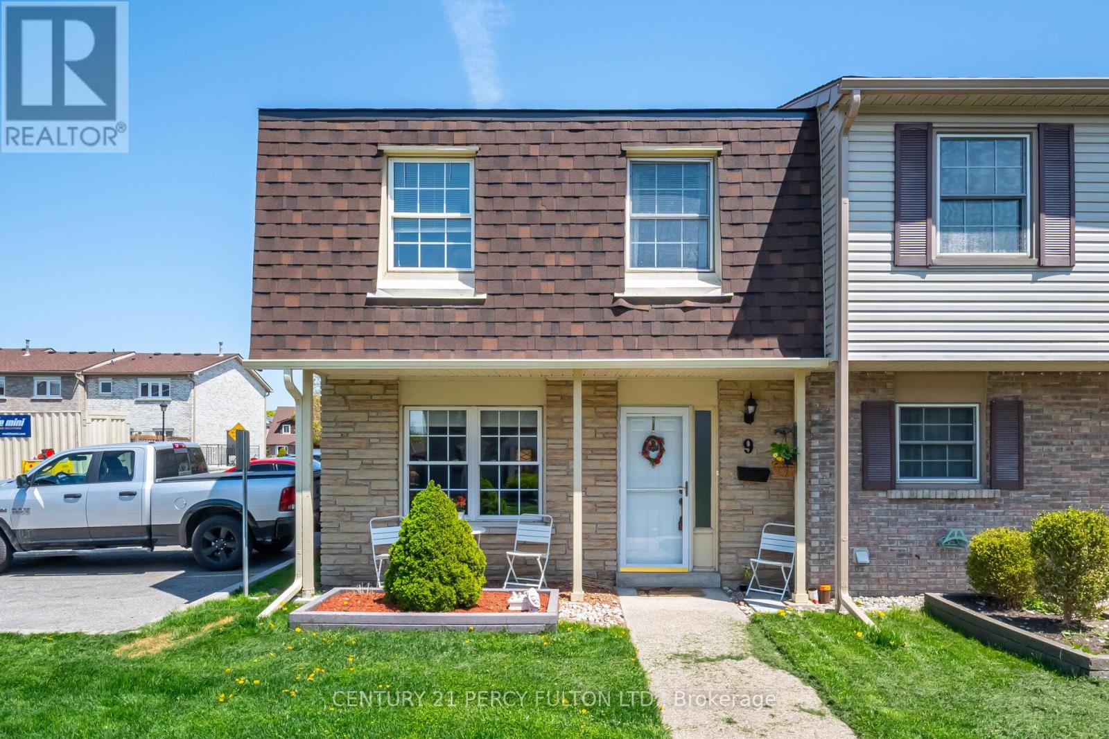 9 - 580 EYER DRIVE, Pickering, Ontario