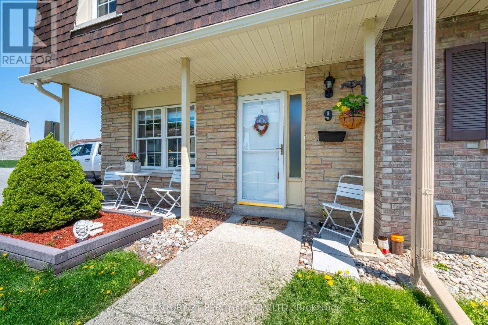 Property at 9 - 580 EYER DRIVE image 2