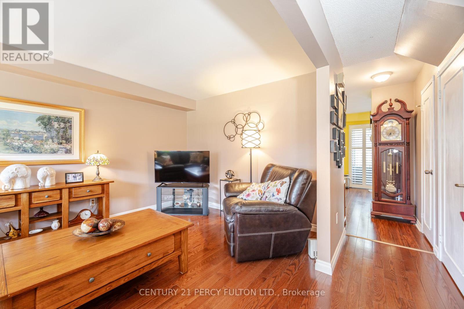 9 - 580 Eyer Drive, Pickering, Ontario  L1W 3B7 - Photo 7 - E12145140