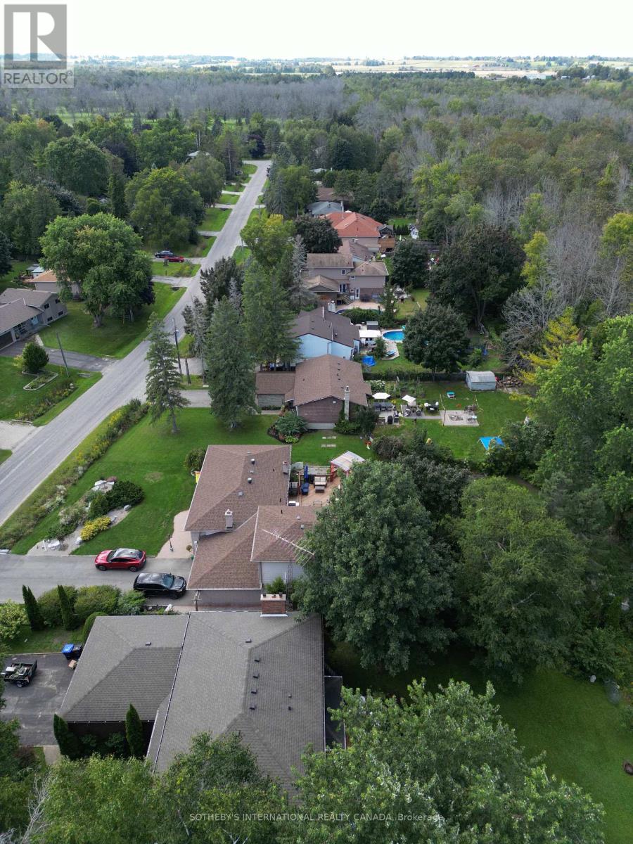 1120 North Shore Drive, Innisfil, Ontario  L0L 1R0 - Photo 10 - N12145087