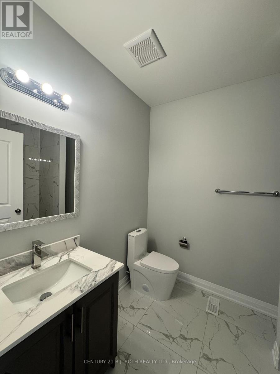 12 - 260 Eagle Street, Newmarket, Ontario  L3Y 1K1 - Photo 11 - N12145127