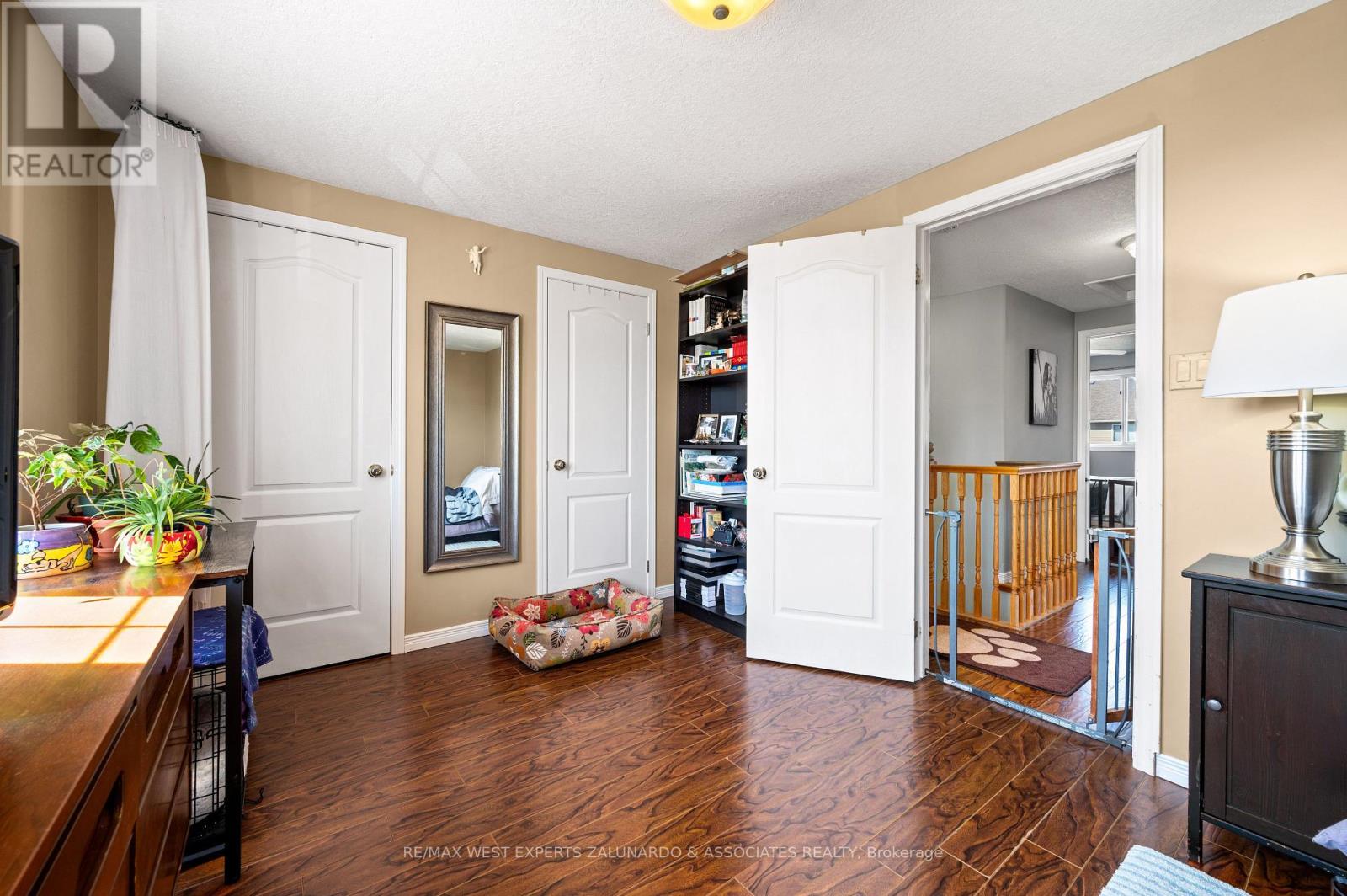 70 Ruthven Crescent, New Tecumseth, Ontario  L9R 0A7 - Photo 18 - N12145249