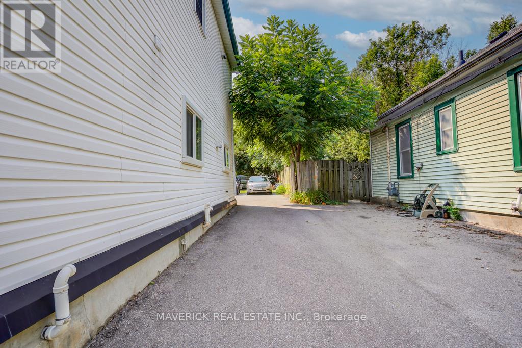 Photo 19 of 24 for 717 Central Avenue