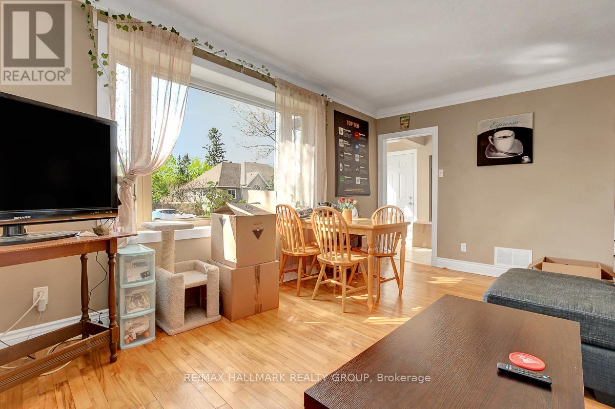 Property at 89 TOWER ROAD image 4