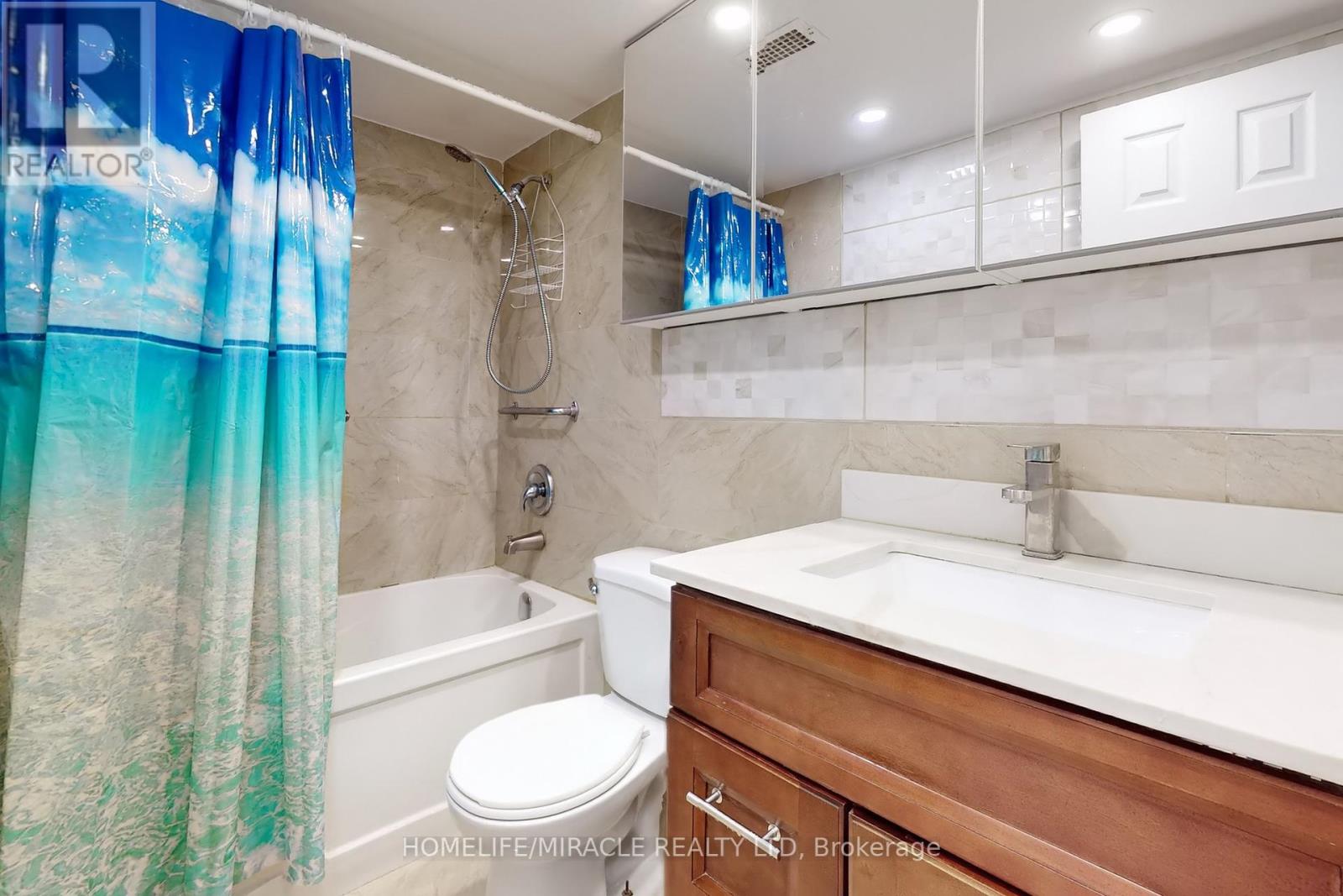 2111 - 340 Dixon Road, Toronto, Ontario  M9R 1T1 - Photo 25 - W12145077