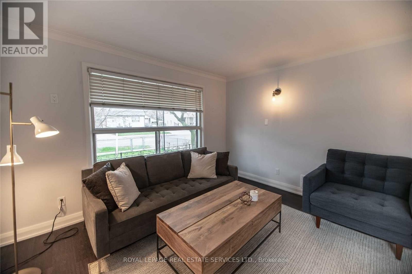 1010 Caledonia Road, Toronto, Ontario  M6B 3Z1 - Photo 20 - W12145101