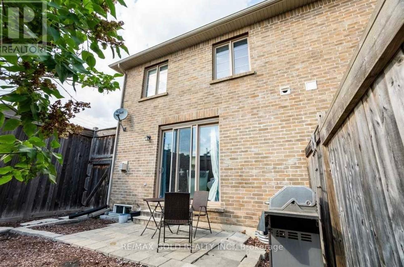 2317 Stone Glen Crescent, Oakville, Ontario  L6M 0C9 - Photo 31 - W12145109