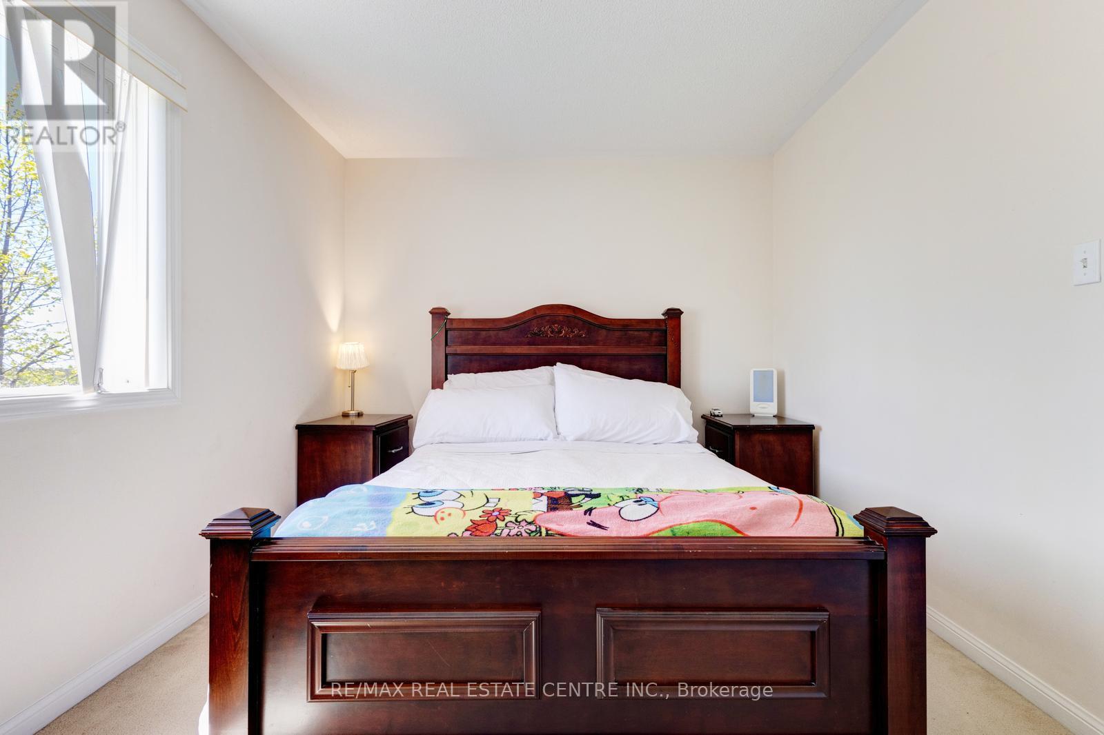 41 - 280 Hillcrest Avenue, Mississauga, Ontario  L5B 4L3 - Photo 19 - W12145118