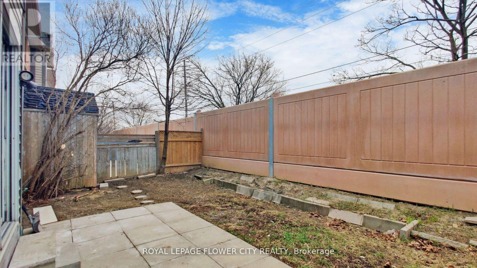 101 Chipmunk Crescent, Brampton, Ontario  L6R 1B4 - Photo 40 - W12145171