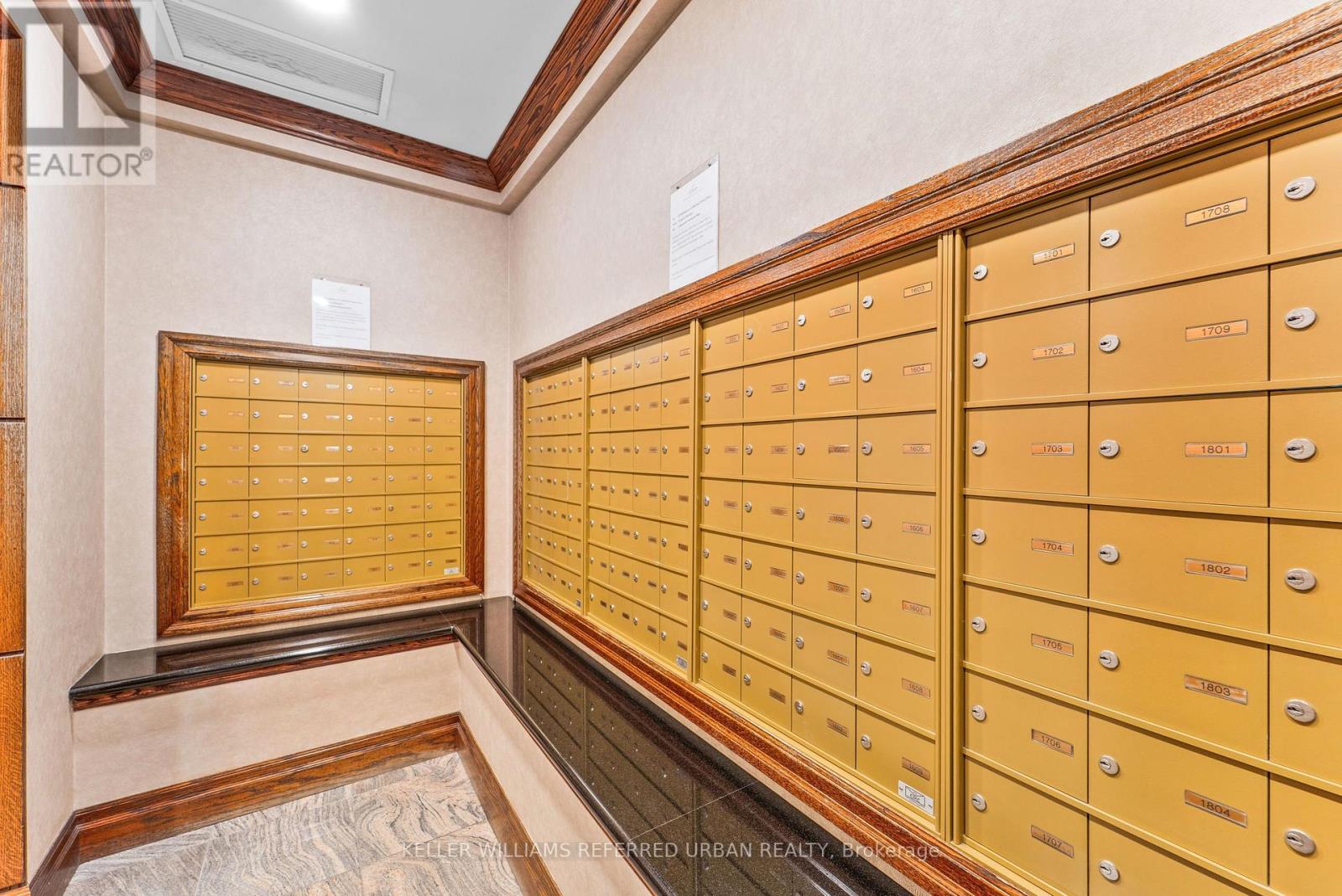 509 - 5 Michael Power Place, Toronto (Islington-City Centre West), Ontario  M9A 0A3 - Photo 28 - W12145172