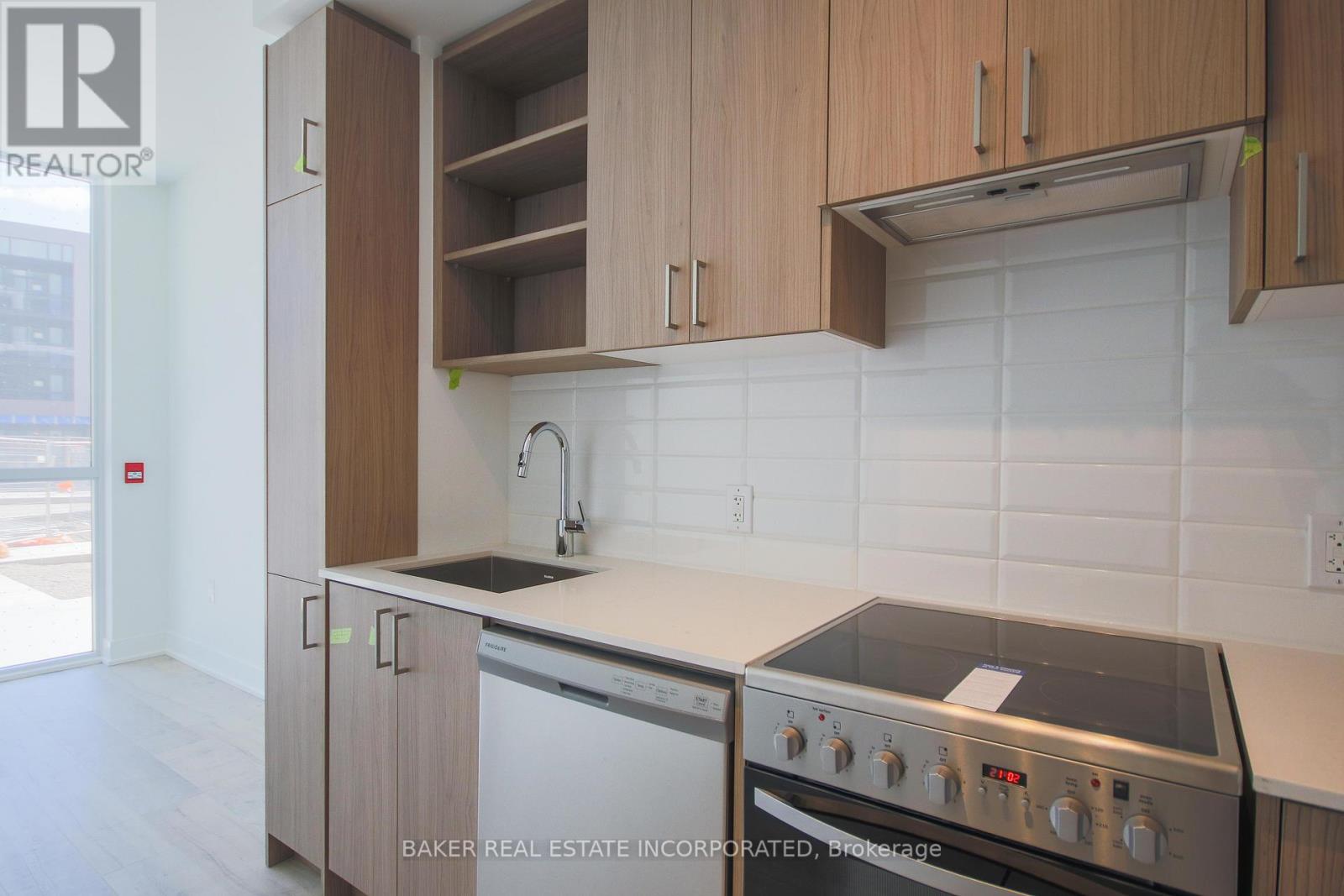 120 - 50 George Butchart Drive, Toronto, Ontario  M3K 0C9 - Photo 6 - W12145180