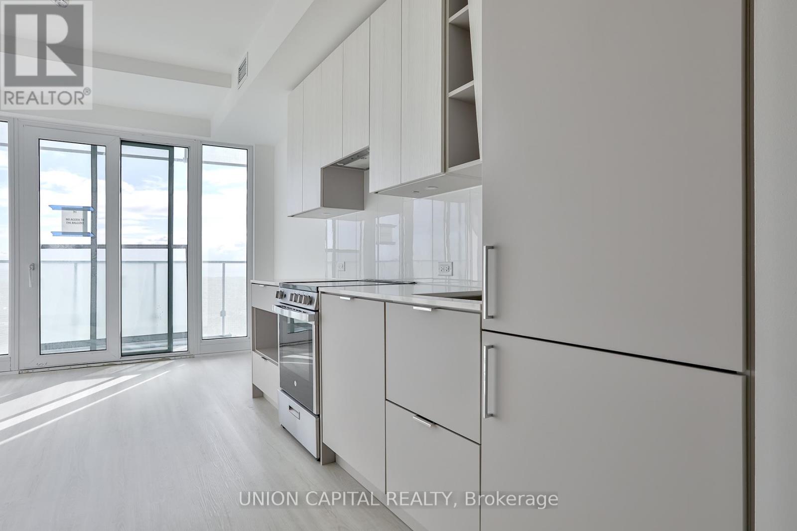 3307 - 3883 Quartz Road, Mississauga, Ontario  L5B 0M4 - Photo 4 - W12145183