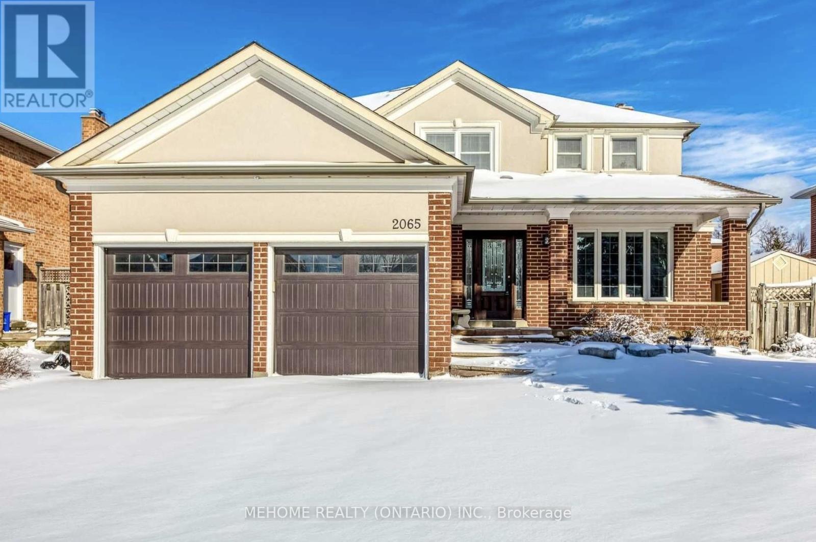 2065 Madden Boulevard, Oakville, Ontario  L6H 3N9 - Photo 2 - W12145221