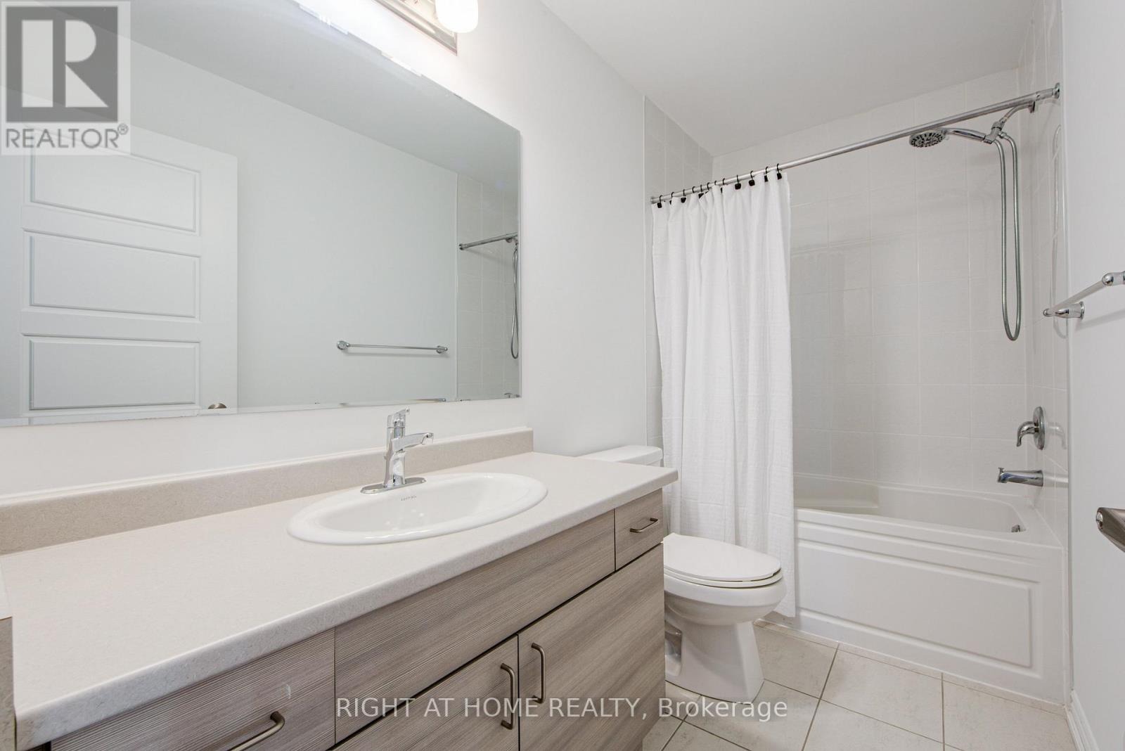 1270 Wintergreen Place, Milton (Cb Cobban), Ontario  L9E 1S4 - Photo 24 - W12145222