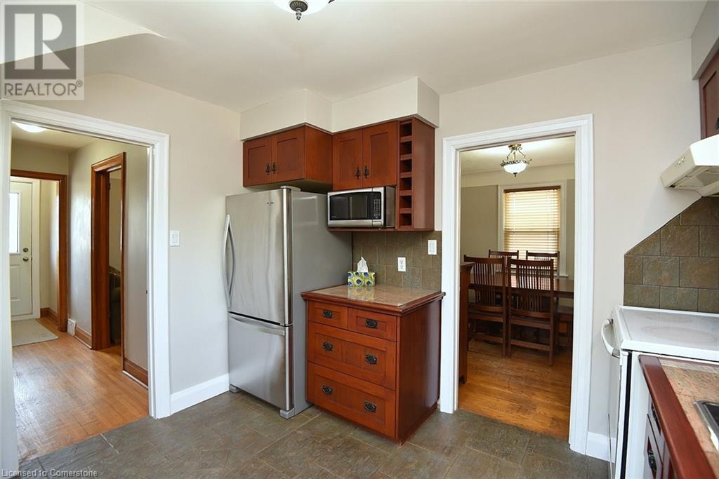 293 Emerson Street, Hamilton, Ontario  L8S 2Y8 - Photo 18 - 40727965