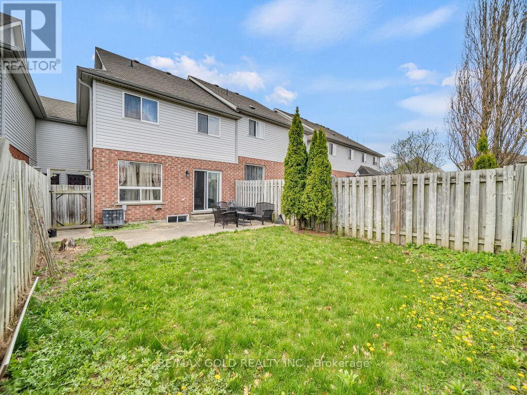 78 Elma Place, Cambridge, Ontario  N3C 4E7 - Photo 41 - X12112615