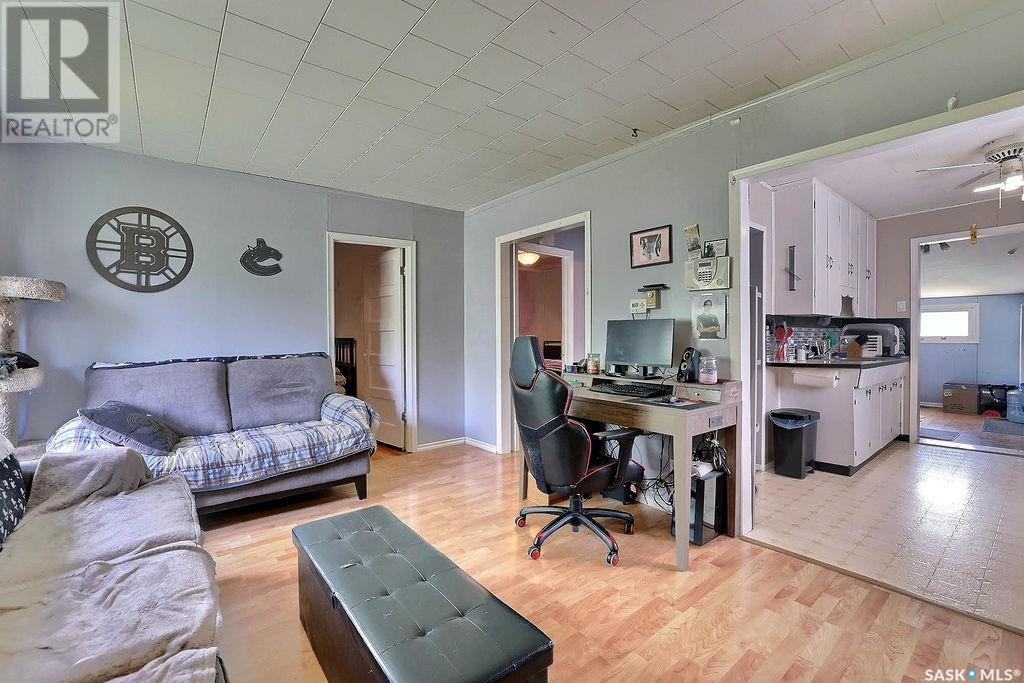 Property at 647 King STREET image 3
