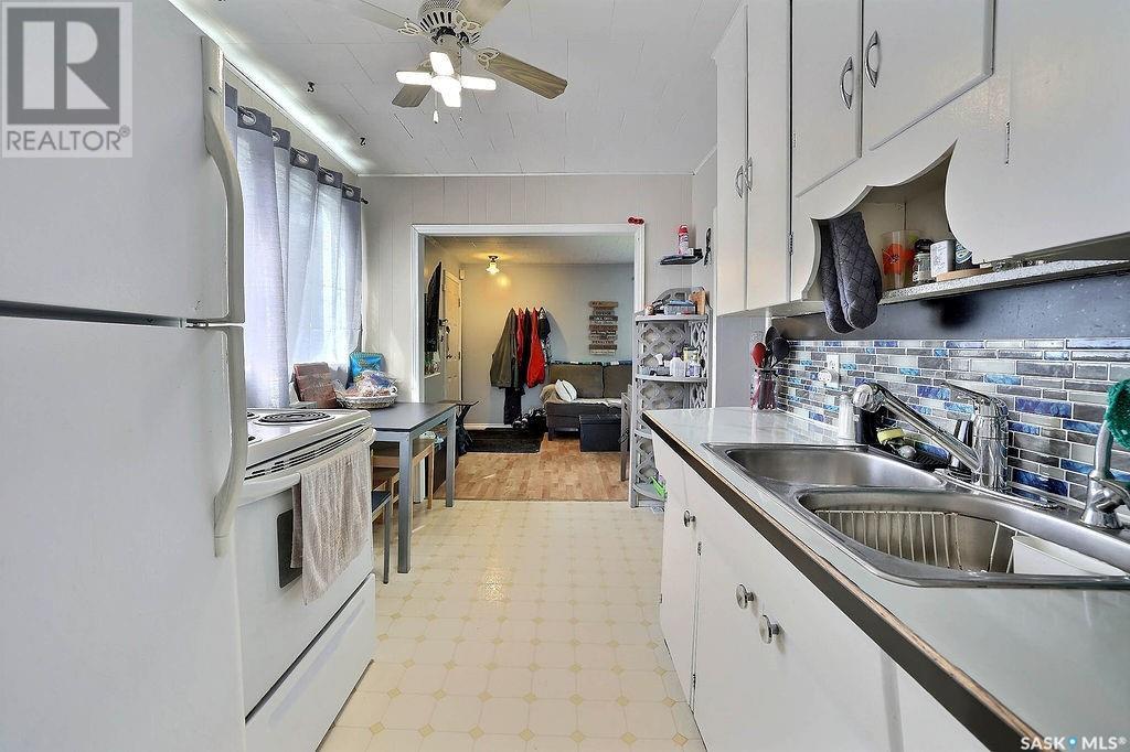 Property at 647 King STREET image 5