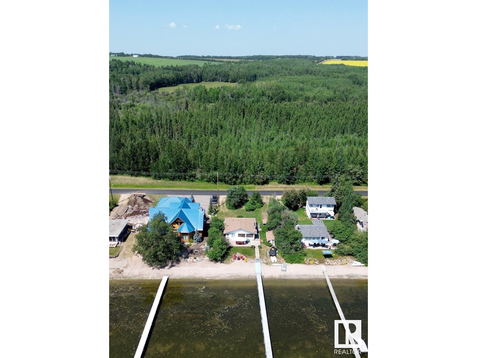 Property at 61 Argentia BE image 2