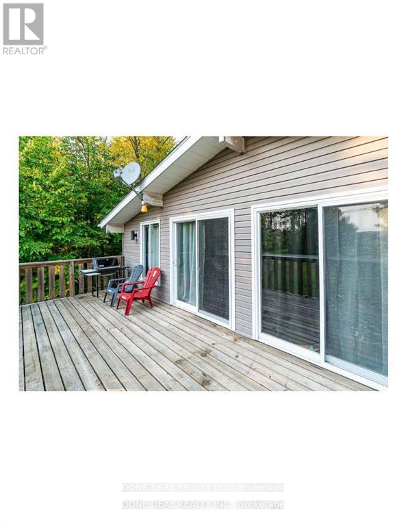 179 Chapman Drive, Magnetawan, Ontario  P0A 1C0 - Photo 2 - X12145093