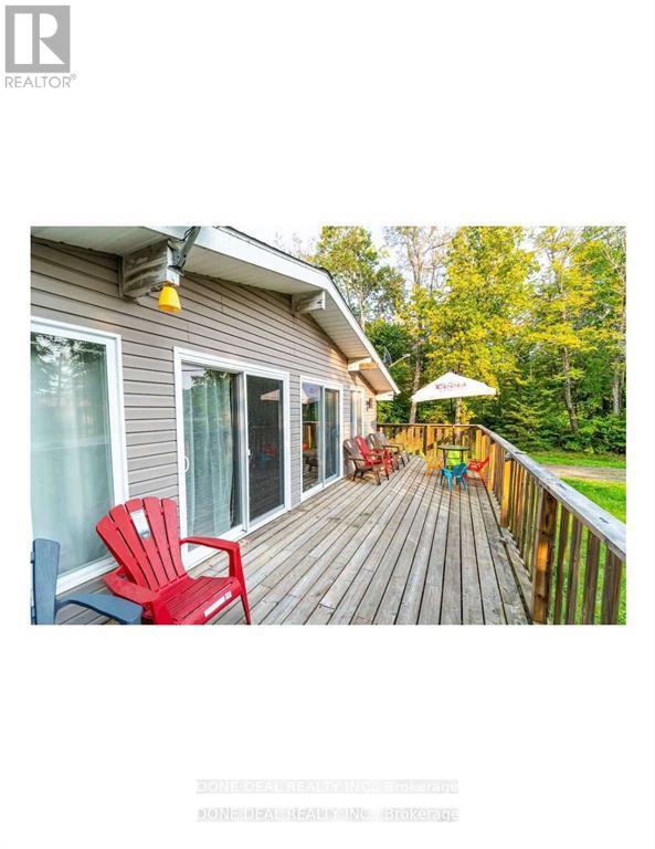 179 Chapman Drive, Magnetawan, Ontario  P0A 1C0 - Photo 3 - X12145093