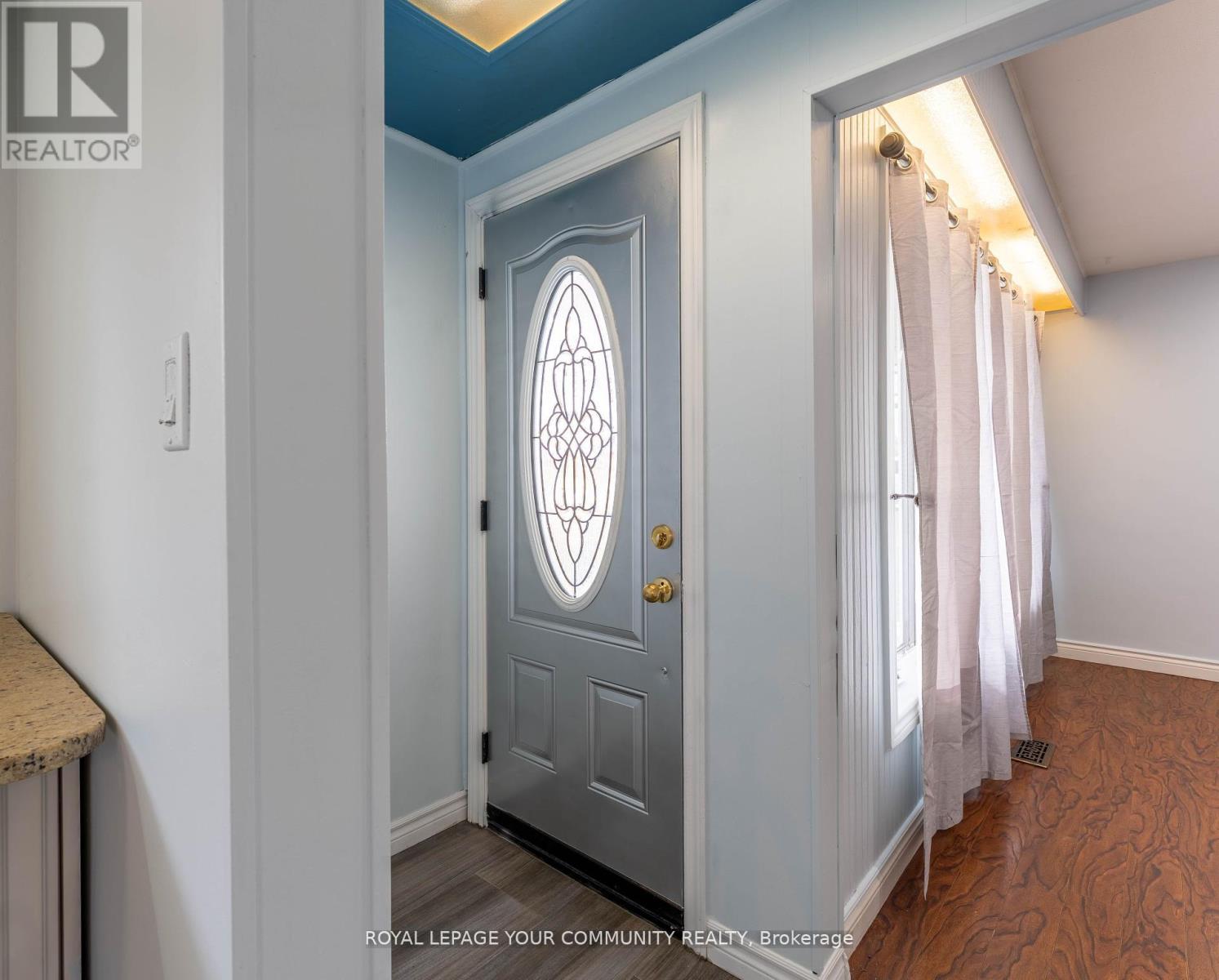 Property at 328 CLYDE ROAD image 4