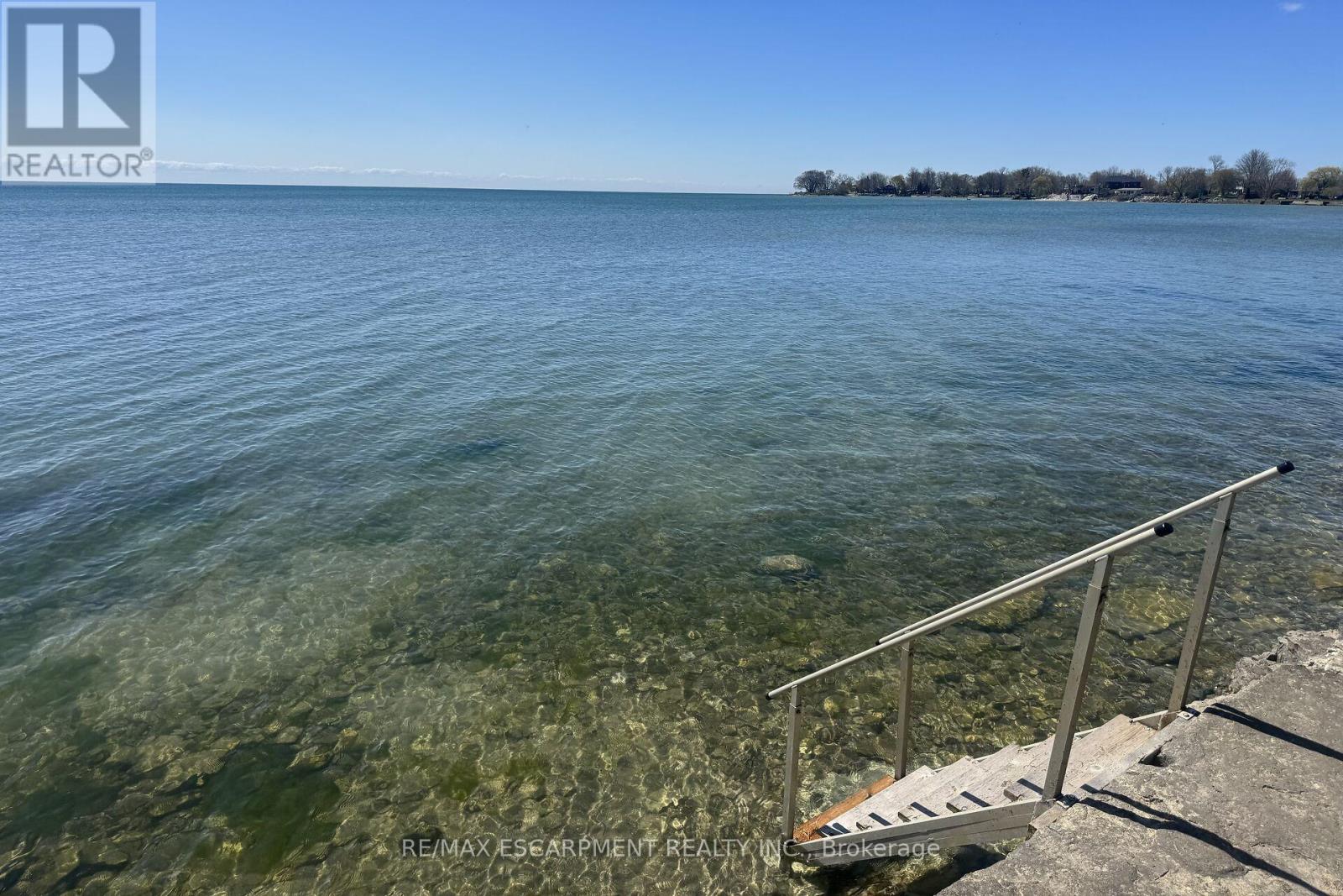 1200 Lakeshore Road, Haldimand, Ontario  N0A 1P0 - Photo 8 - X12145141