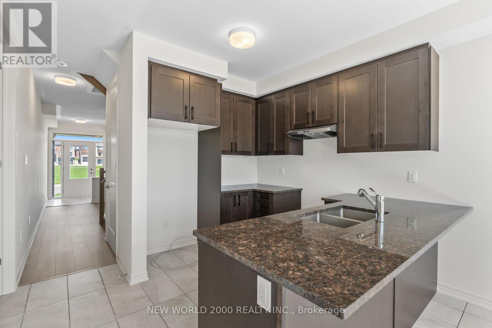 492 Trevor Street, Cobourg, Ontario  K9A 4J5 - Photo 10 - X12145231