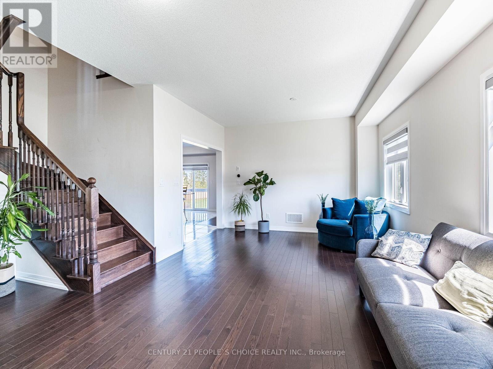 31 Rainey Drive, East Luther Grand Valley, Ontario  L9W 7R5 - Photo 6 - X12145268