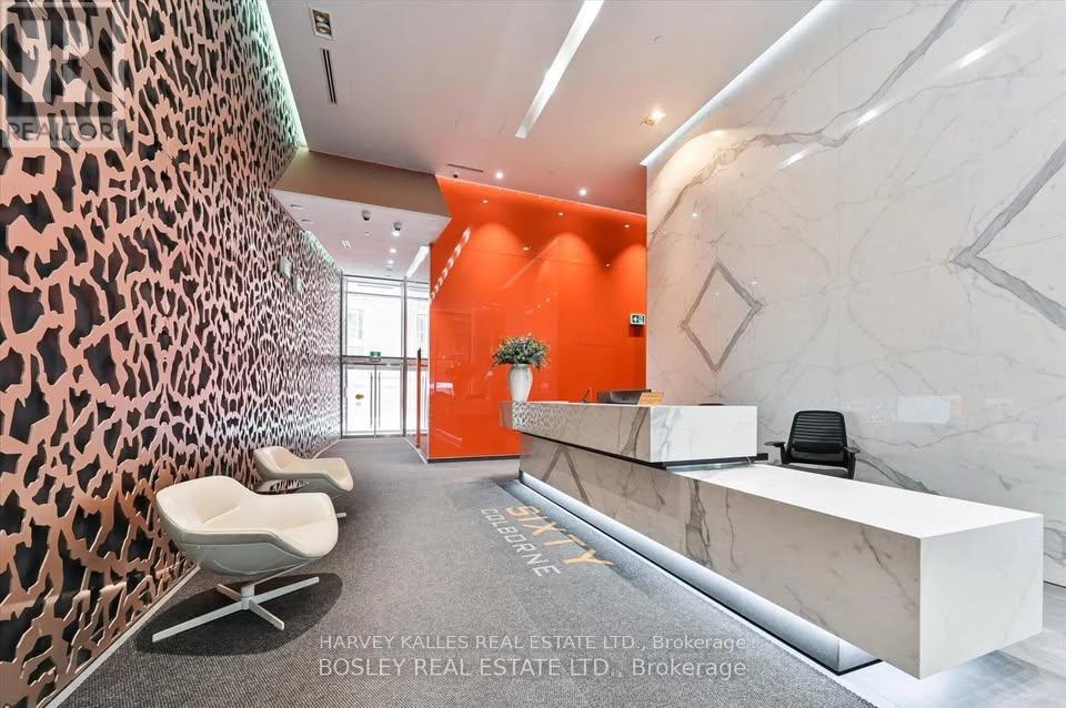 304 - 60 COLBORNE STREET, Toronto, Ontario