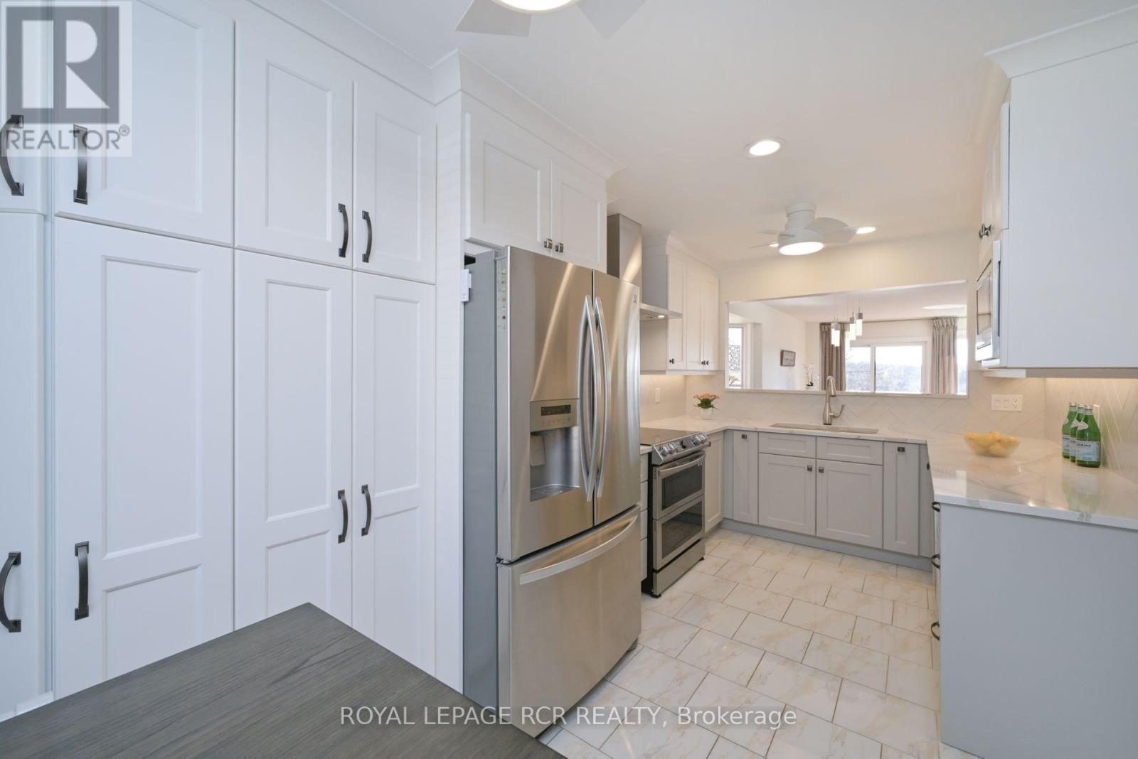 Property at 68 RIVERVIEW ROAD image 5