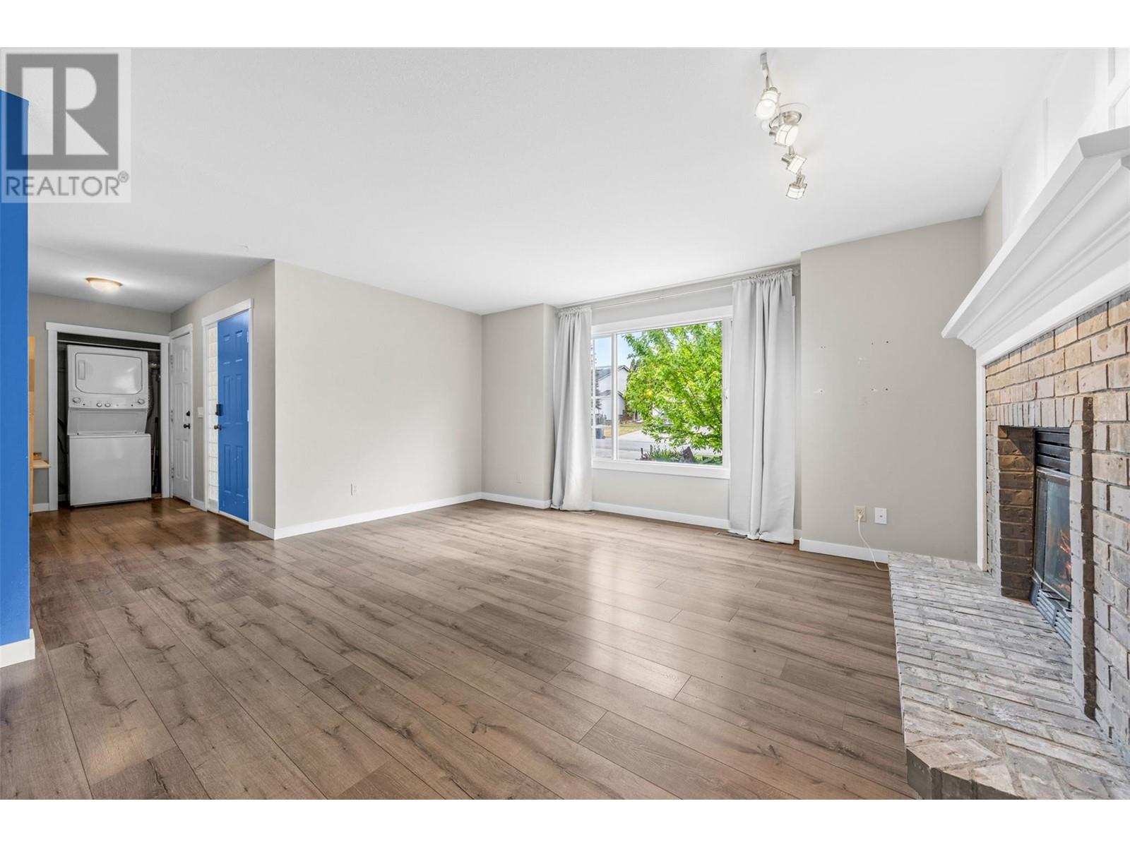 2974 Shannon Place, West Kelowna, British Columbia  V4T 1T5 - Photo 6 - 10345566