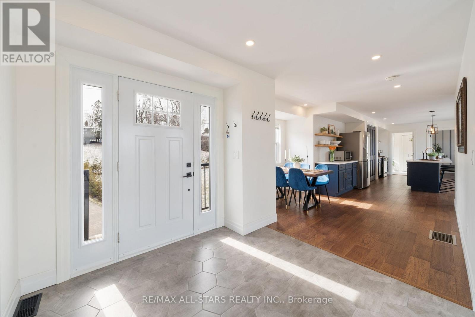181 Cedar Grove Drive, Scugog, Ontario  L0B 1E0 - Photo 3 - E12145479
