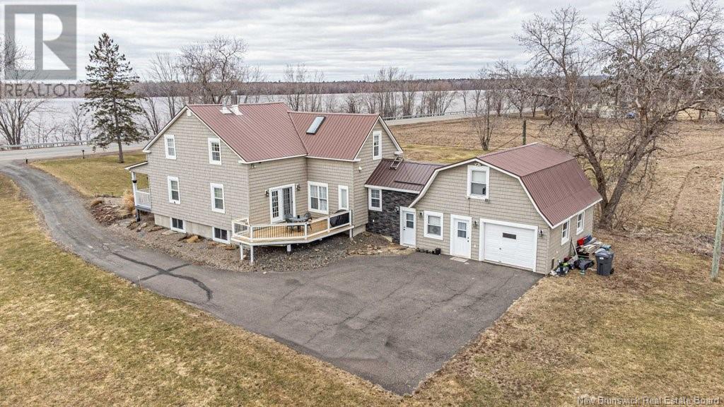 699 Route 105, Maugerville, New Brunswick