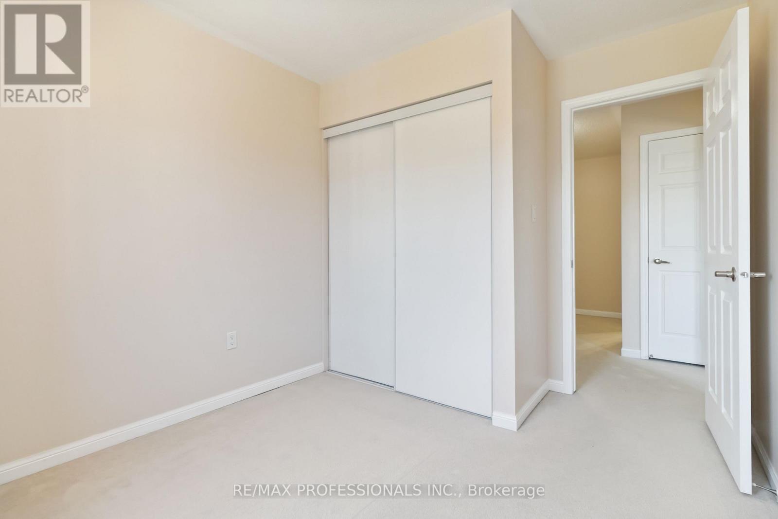 948 Sprague Place, Milton, Ontario  L9T 0K6 - Photo 25 - W12143176