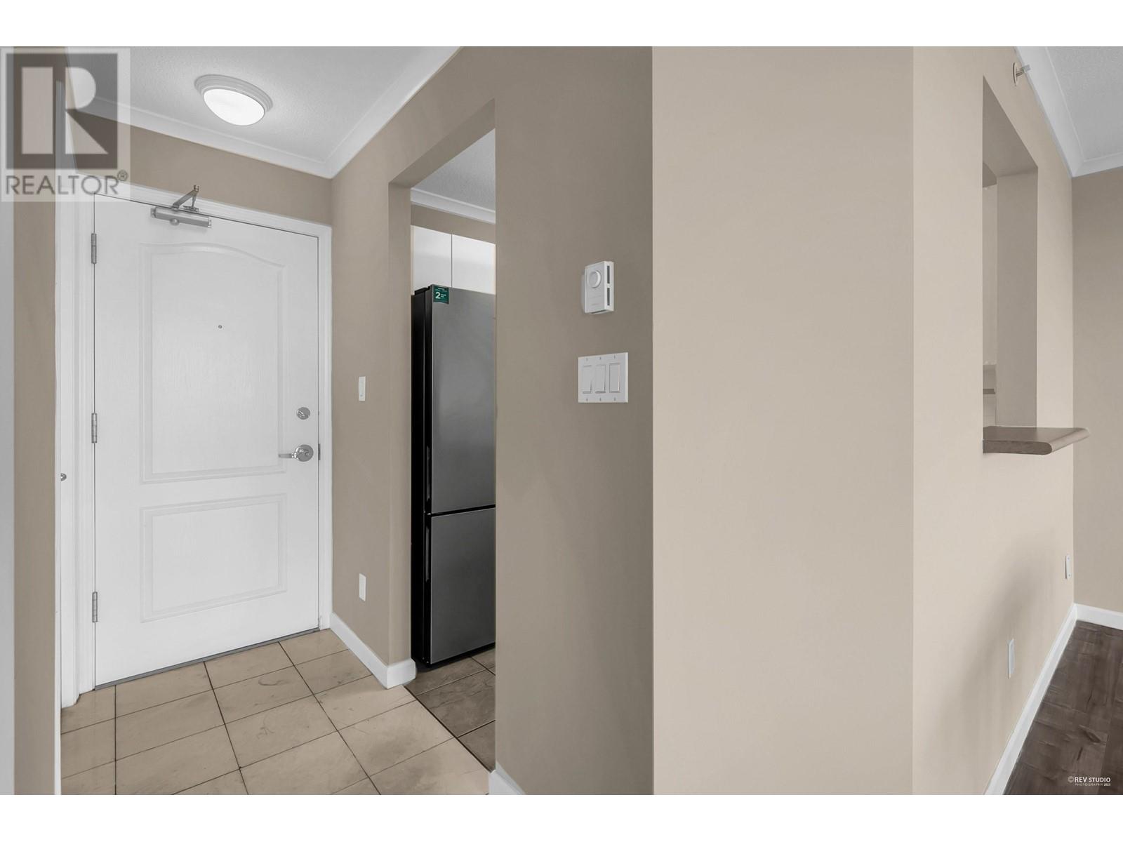 1402 6622 Southoaks Crescent, Burnaby, British Columbia  V5E 4K2 - Photo 12 - R2998554