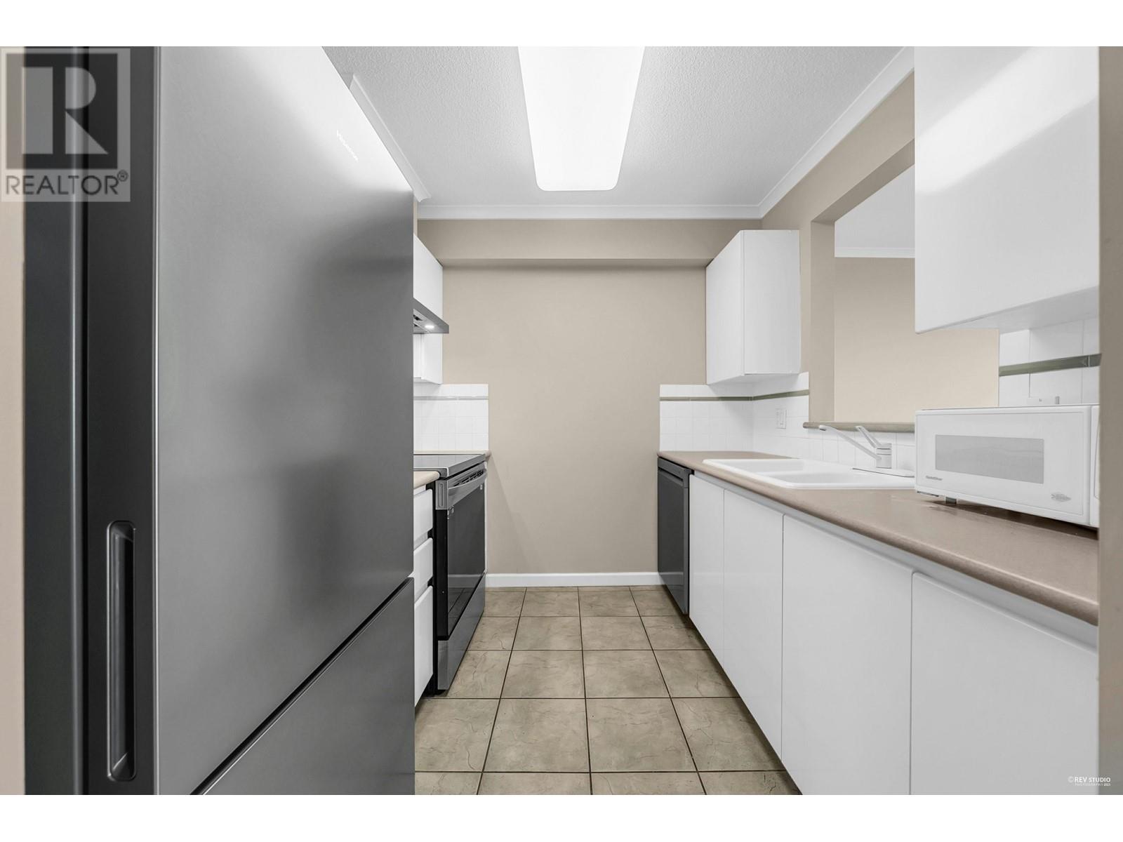 1402 6622 Southoaks Crescent, Burnaby, British Columbia  V5E 4K2 - Photo 11 - R2998554