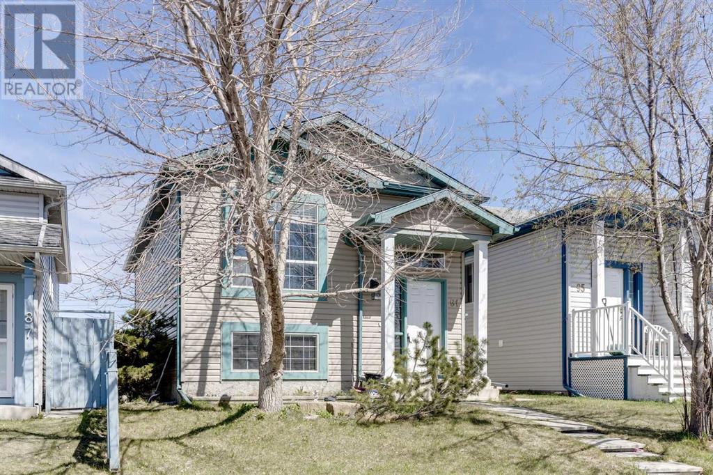 Property at 91 Martin Crossing Close NE image 3