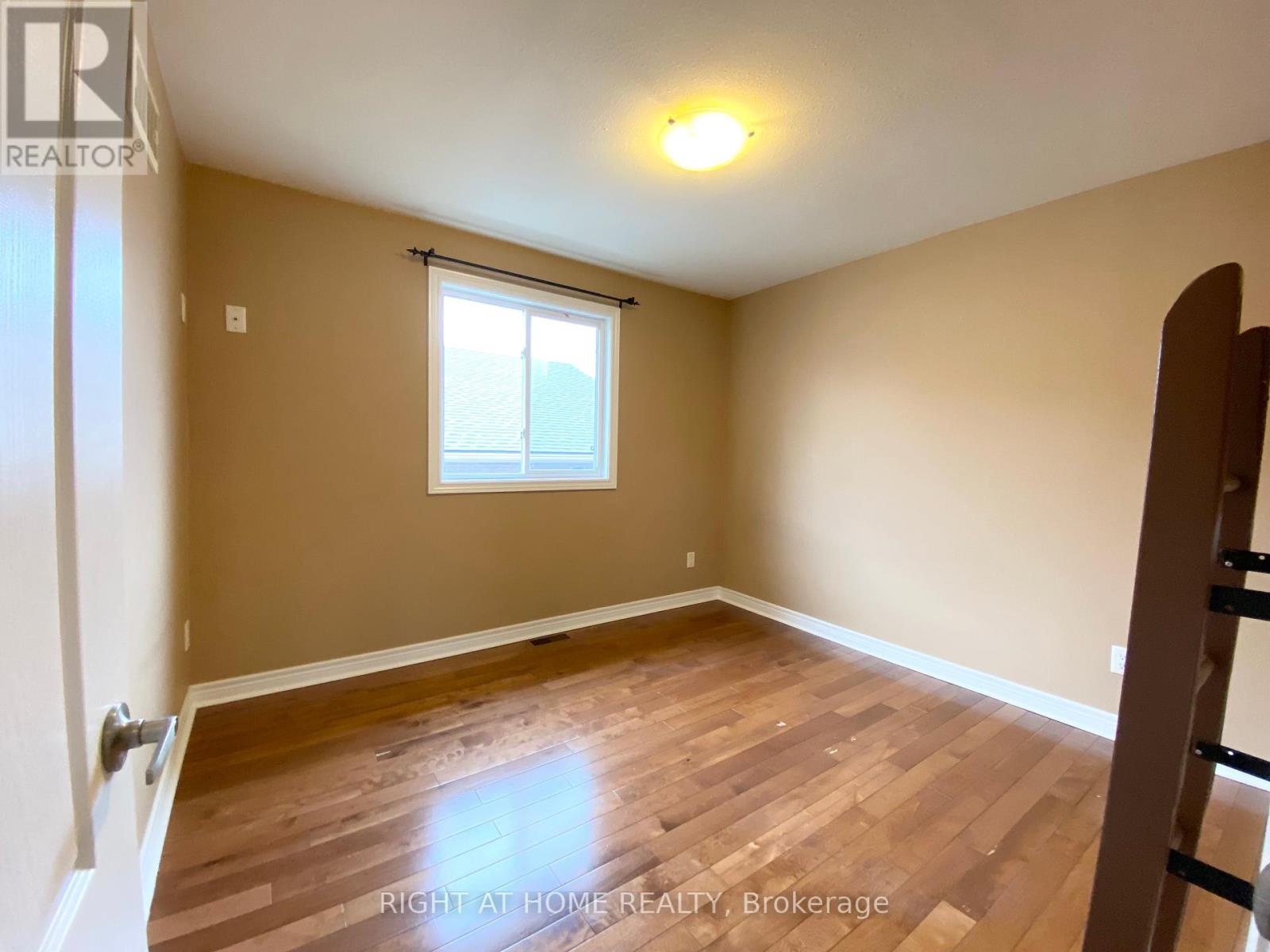 3640 Weinbrenner Road, Niagara Falls, Ontario  L2G 7Y3 - Photo 19 - X11993098