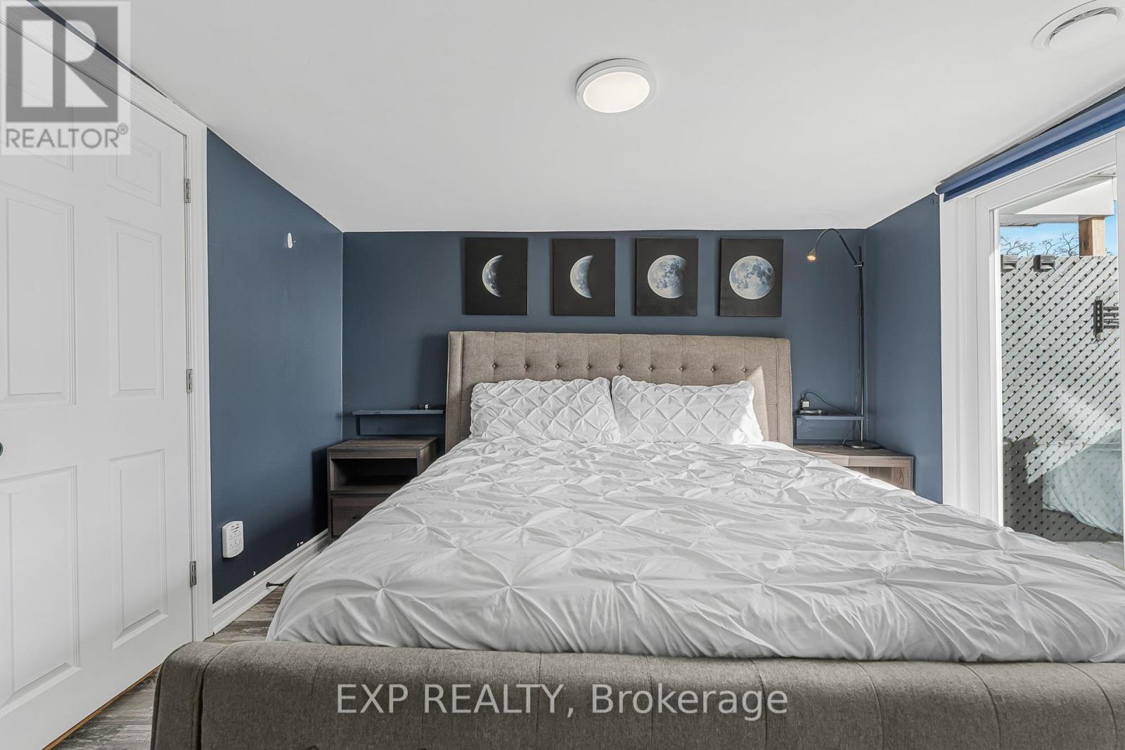 33 Dover Street, Haldimand, Ontario  N1A 2W6 - Photo 24 - X12141536