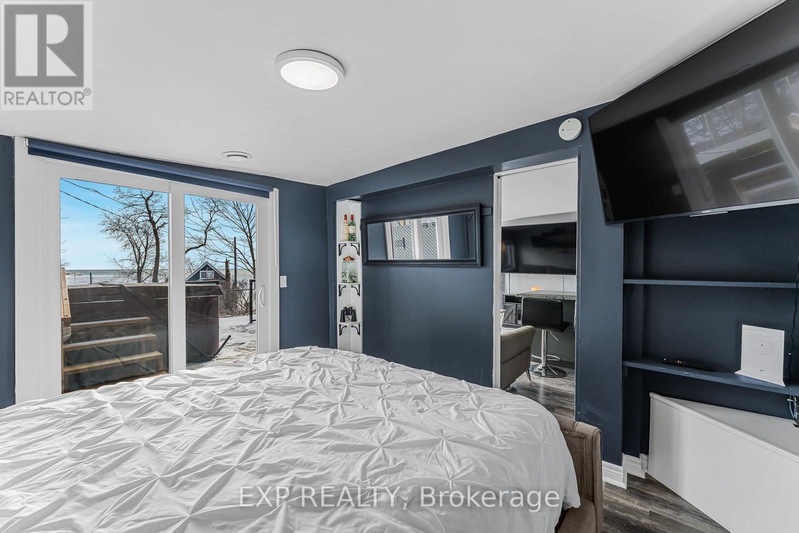 33 Dover Street, Haldimand, Ontario  N1A 2W6 - Photo 25 - X12141536