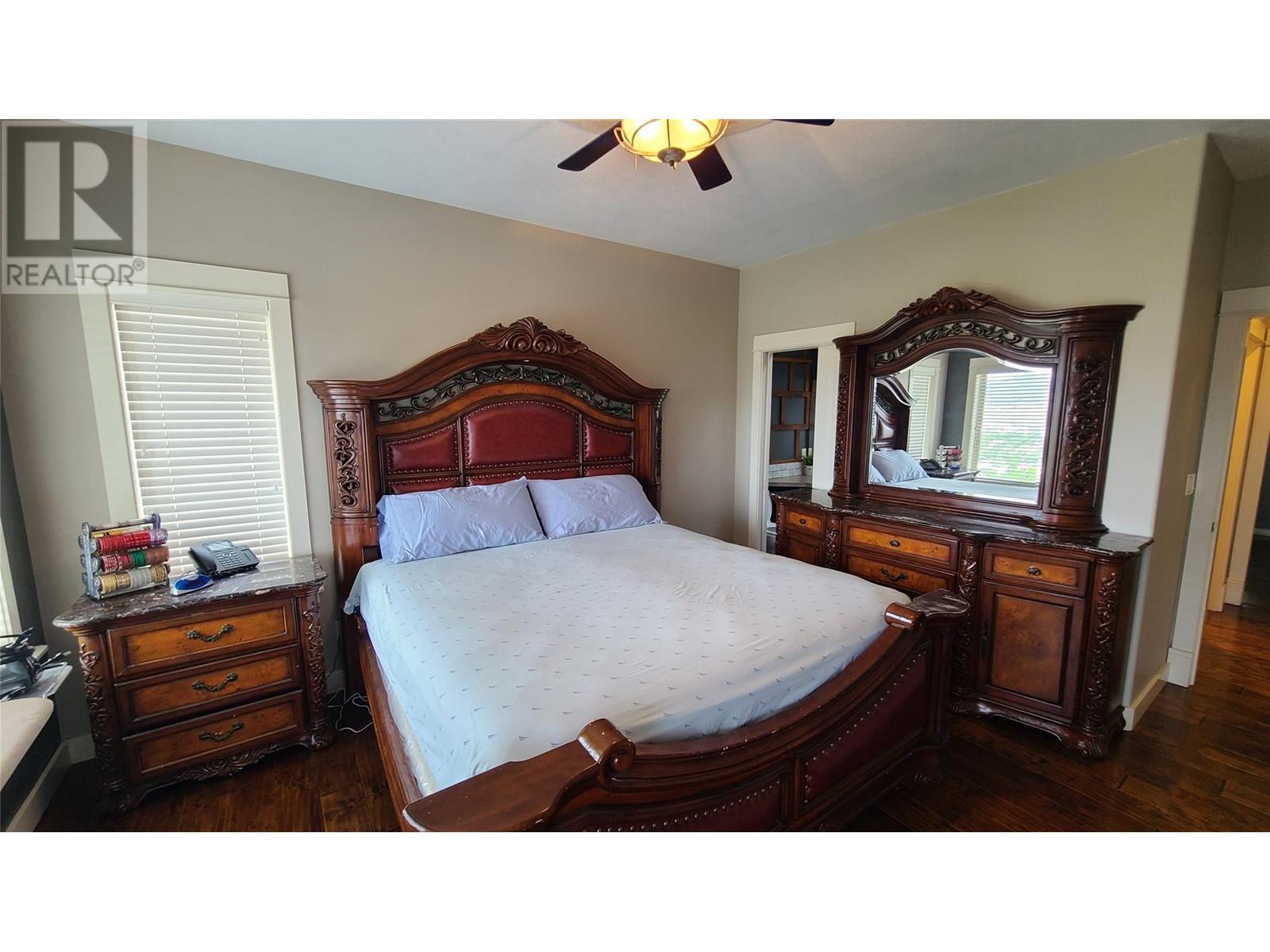 1047 Mt Ida Drive, Vernon, British Columbia  V1B 4A7 - Photo 10 - 10347720