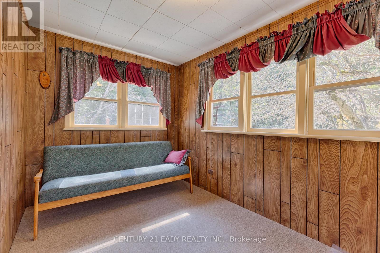 877a Foymount Road, Bonnechere Valley, Ontario  K0J 1T0 - Photo 10 - X12145439