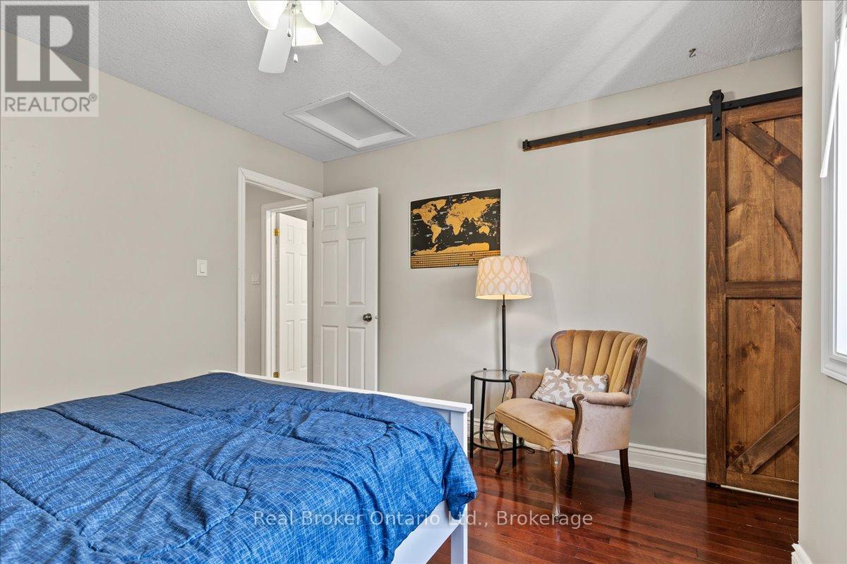 125 Blackburn Drive, Brant, Ontario  N3T 6S2 - Photo 27 - X12145502