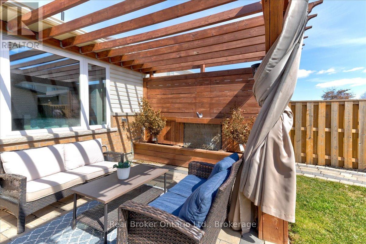 125 Blackburn Drive, Brant, Ontario  N3T 6S2 - Photo 42 - X12145502