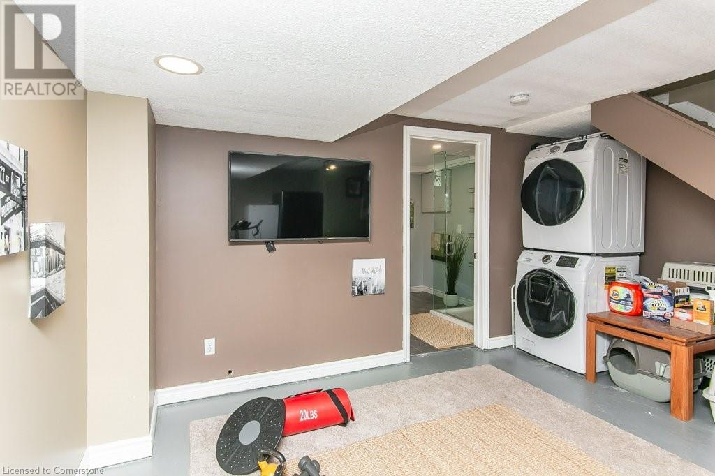 235 Fergus Avenue, Kitchener, Ontario  N2A 2H6 - Photo 30 - 40722466