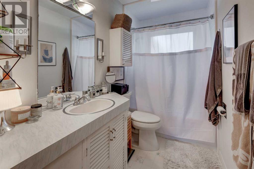 6604 34 Street Sw, Calgary, Alberta  T3E 5M2 - Photo 17 - A2213669