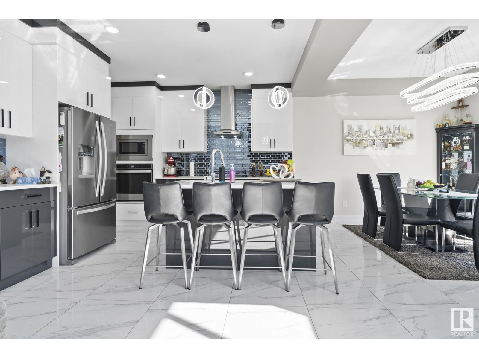 Property at 6423 175 AV NW image 1