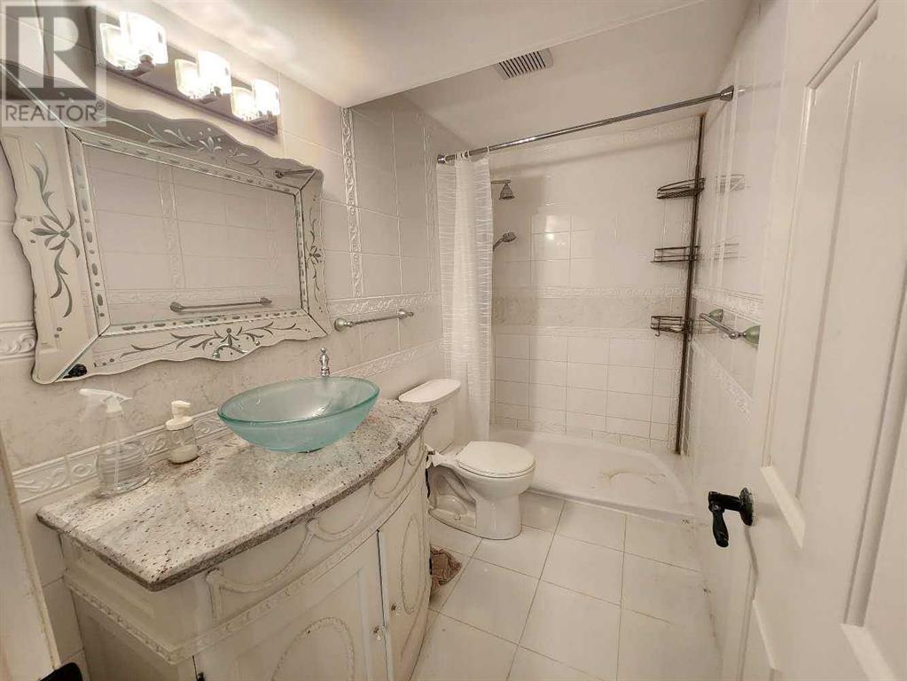 145 Straddock Terrace Sw, Calgary, Alberta  T3H 2T5 - Photo 44 - A2220797